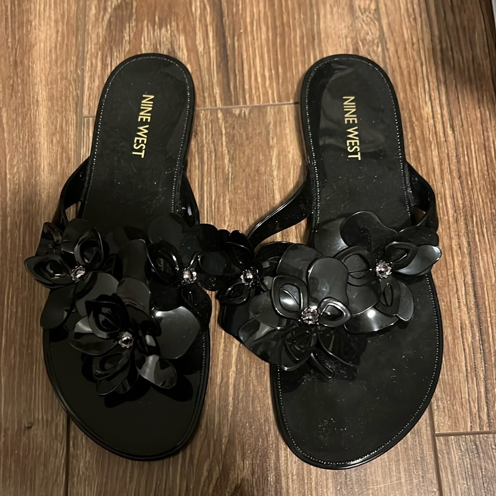 Black floral Nine West sandals